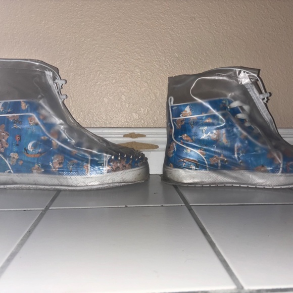 Christian Loubotins main image 7